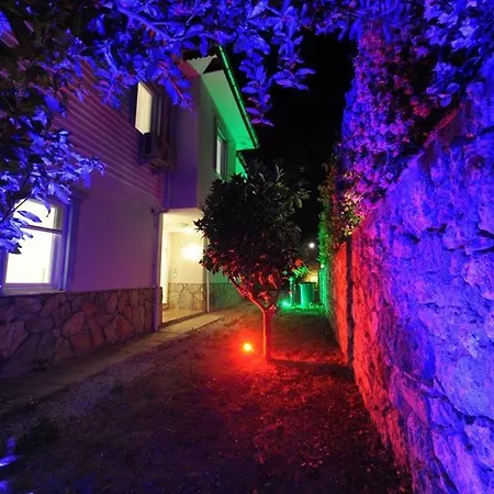 Дом отдыха Angel Villas White 1 Алания
